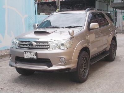 Toyota Fortuner 3.0 V 4WD ปี 2005 รูปที่ 0
